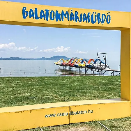 Amazing In W/ 1 Bedrooms * Balatonmáriafürdő